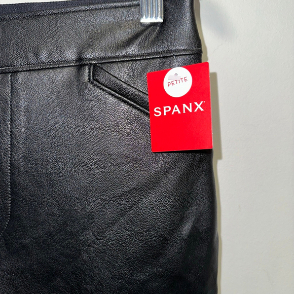 Spanx Pants Womens M Black Faux Leather Flare Leg Pull On Lined Stretch Shaping - Picture 2 of 16